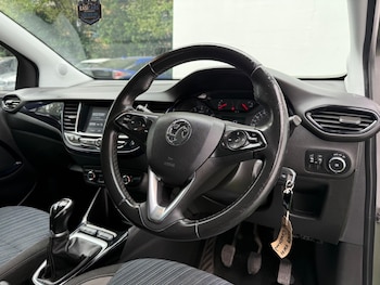 Used Vauxhall Crossland X 2019 for sale - 76084539: Photo 2