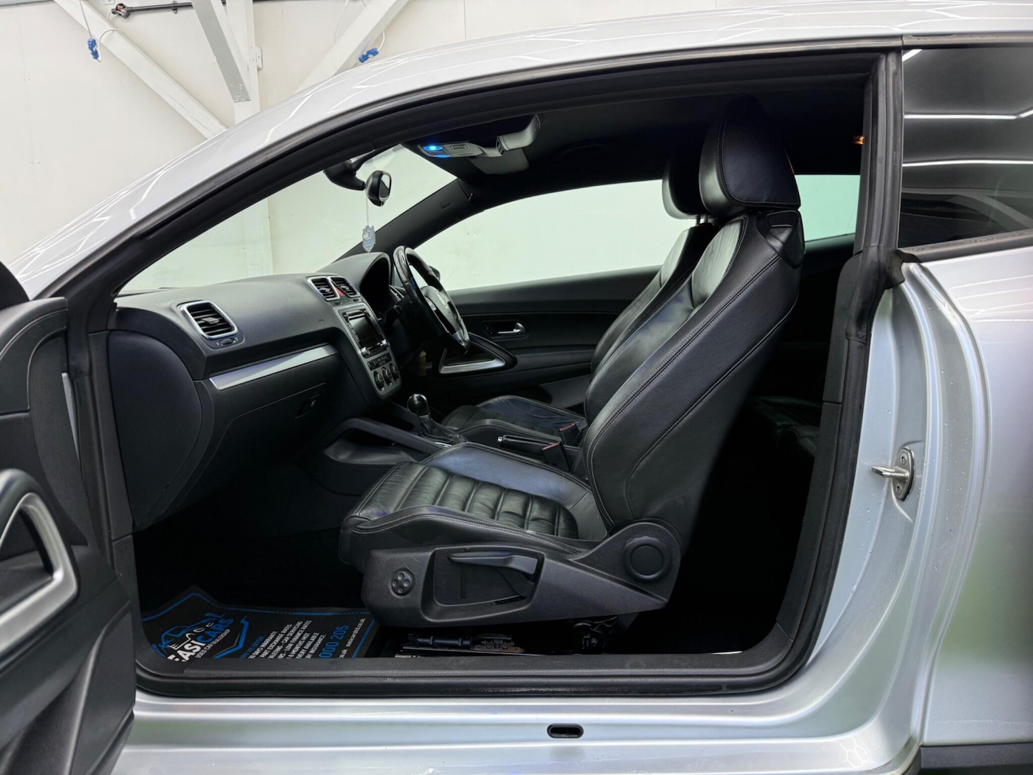 Used Volkswagen Scirocco 2008 for sale - 77163244: Photo 20