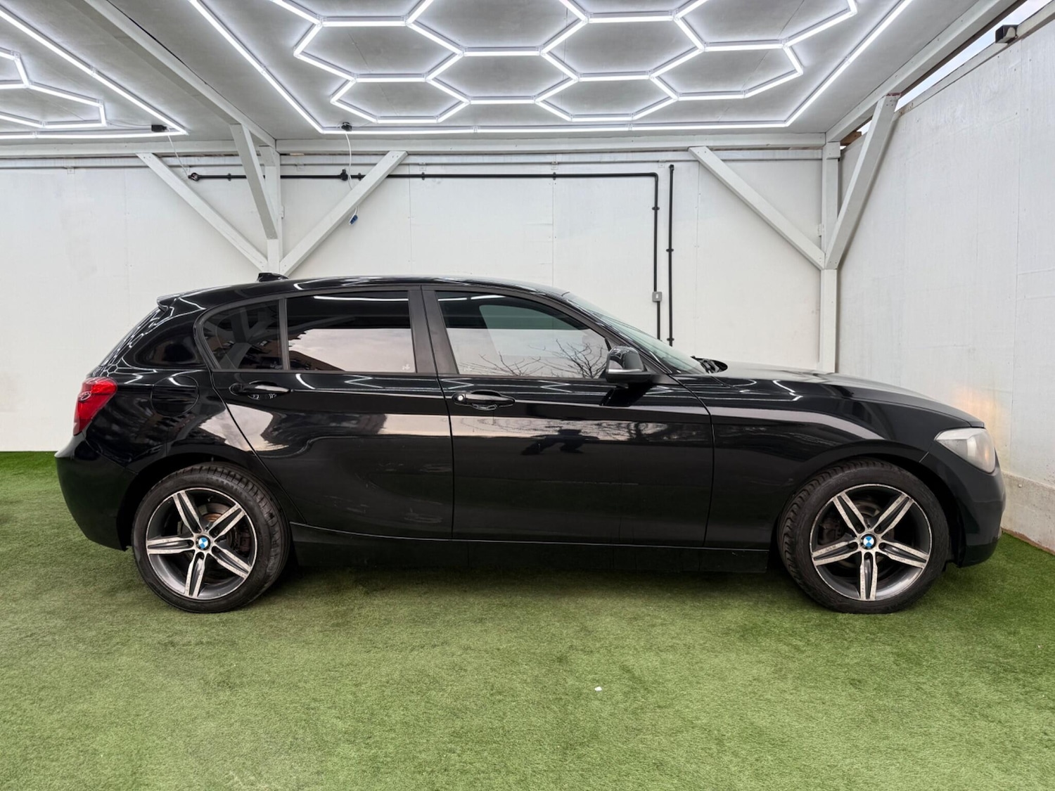 Used BMW 1 Series for sale - 77808199: Photo 2