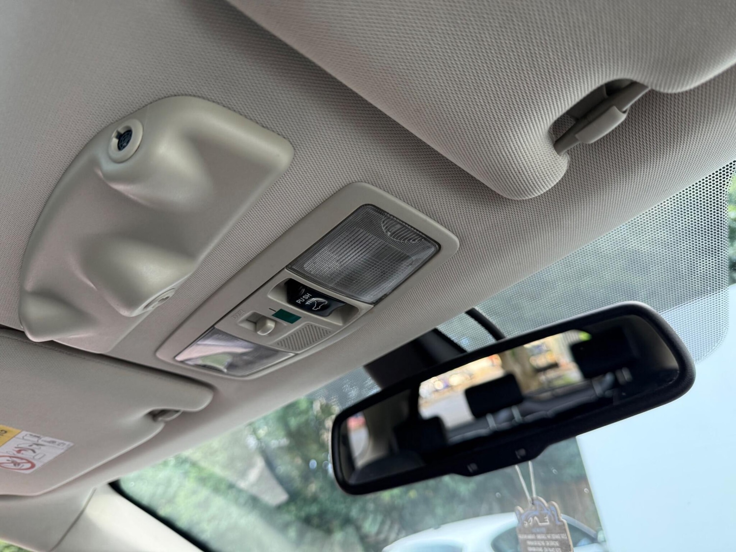 Used Mitsubishi Outlander 2016 for sale - 77291958: Photo 57