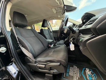 Used Honda CR-V 2015 for sale - 75520249: Photo