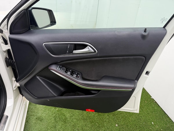 Used Mercedes-Benz A-Class 2015 for sale - 76284376: Photo 18