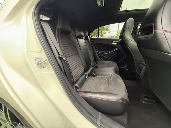 Used Mercedes-Benz A-Class 2015 for sale - 76284376: Photo 20