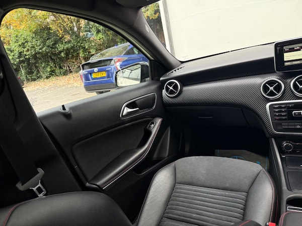 Used Mercedes-Benz A-Class 2015 for sale - 76284376: Photo 39