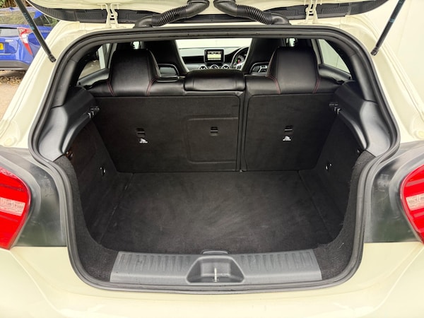Used Mercedes-Benz A-Class 2015 for sale - 76284376: Photo 8