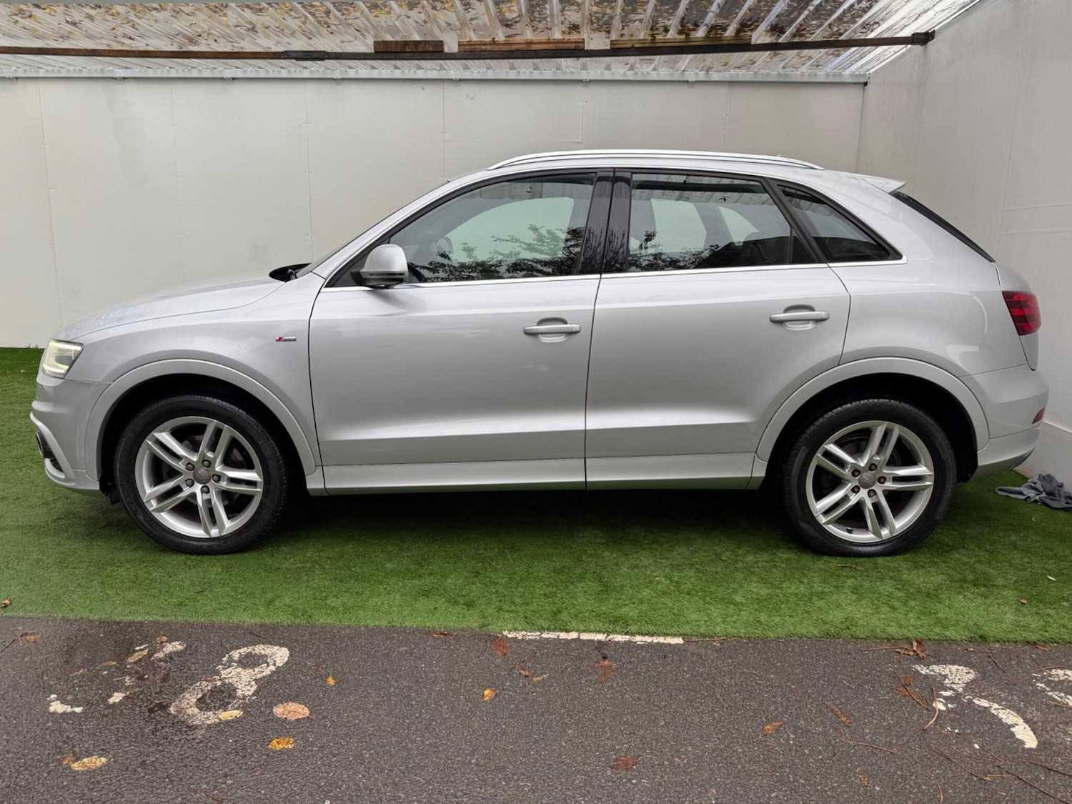 Used Audi Q3 2013 for sale - 76409454: Photo 10