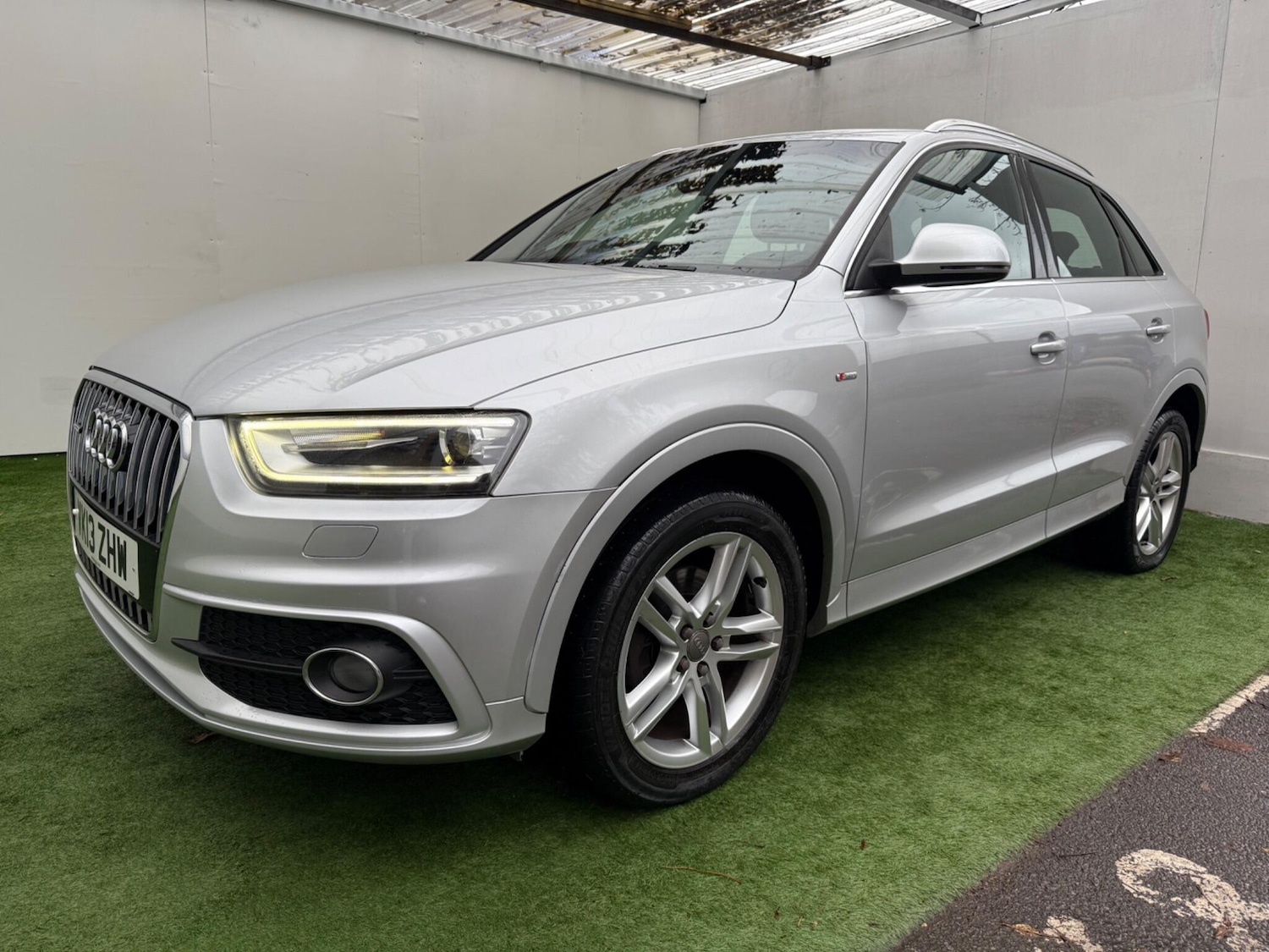 Used Audi Q3 2013 for sale - 76409454: Photo 11