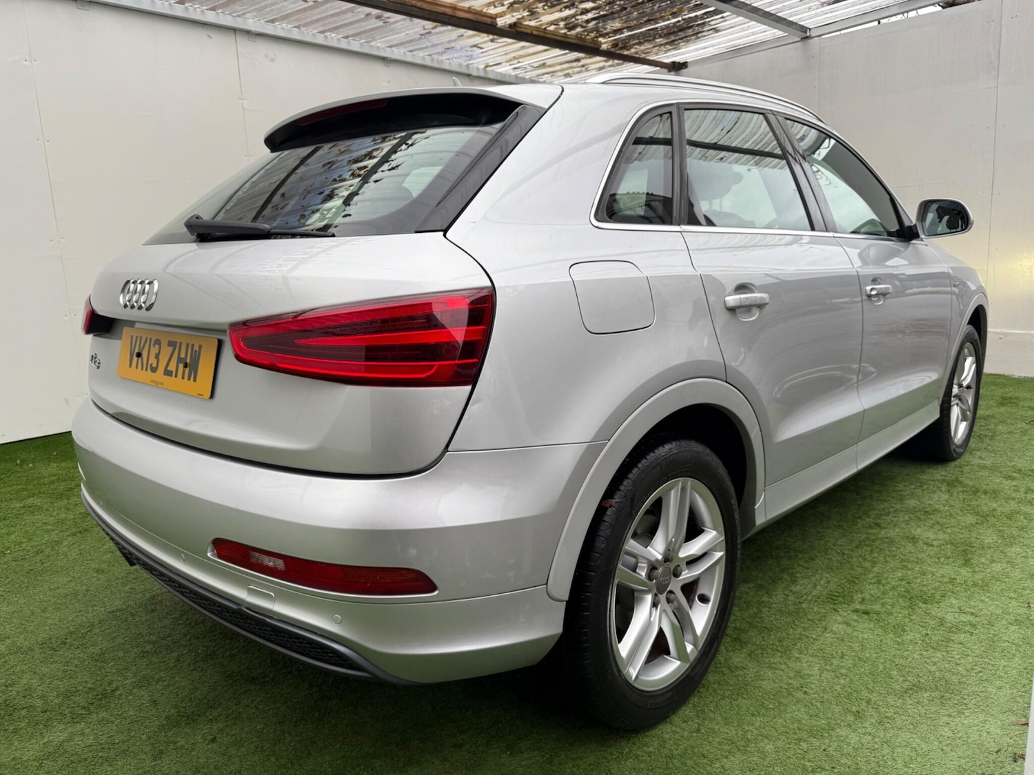 Used Audi Q3 2013 for sale - 76409454: Photo 6