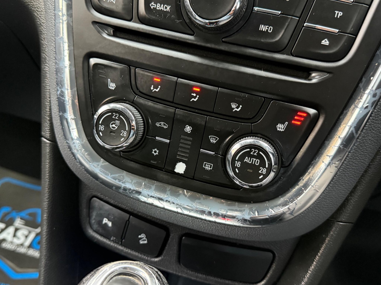 Used Vauxhall Mokka 2014 for sale - 77799377: Photo 49