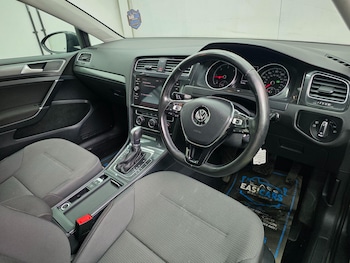 Used Volkswagen Golf 2017 for sale - 78636722: Photo