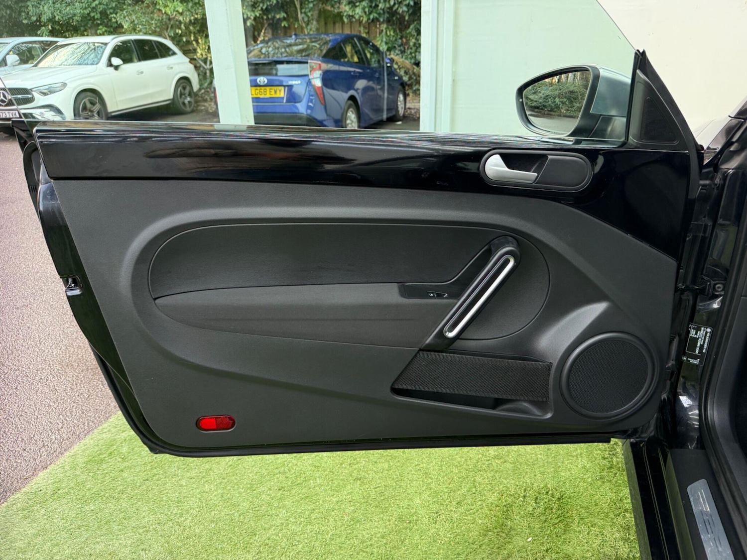 Used Volkswagen Beetle for sale - 77237665: Photo 23