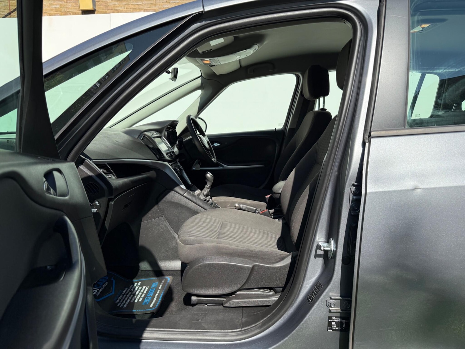 Used Vauxhall Zafira Tourer 2016 for sale - 76422991: Photo 24