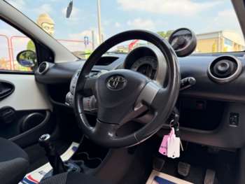 Used Toyota AYGO 2012 for sale - 74553687: Photo