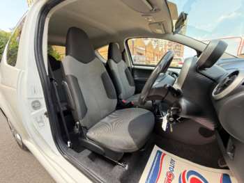 Used Toyota AYGO 2012 for sale - 74553687: Photo