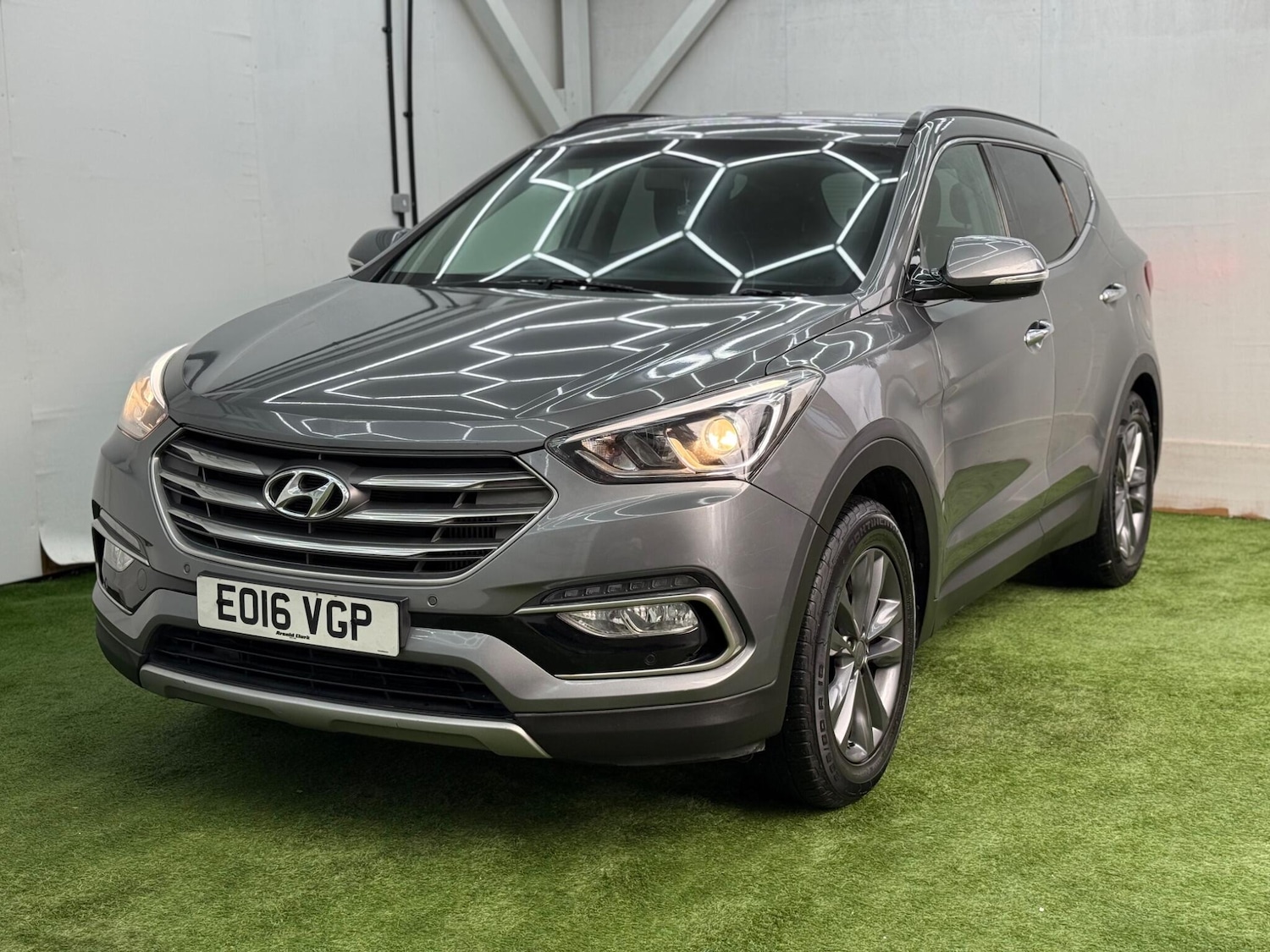 Used Hyundai Santa Fe for sale - 77237909: Photo 11