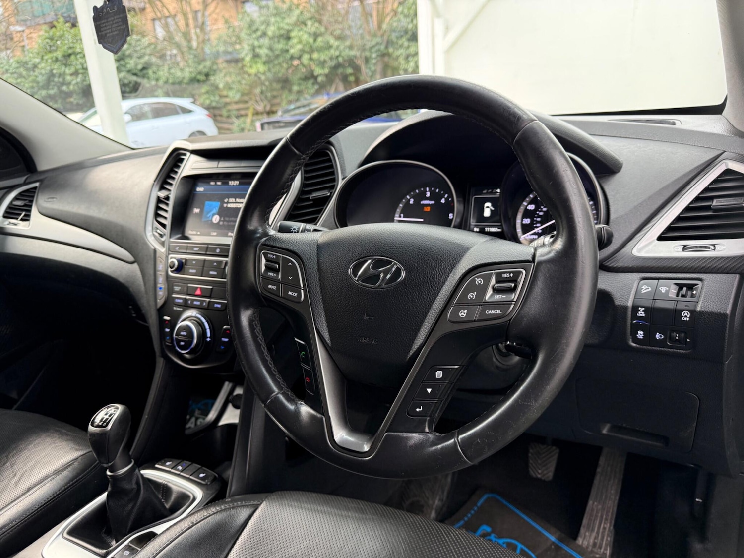 Used Hyundai Santa Fe for sale - 77237909: Photo 15