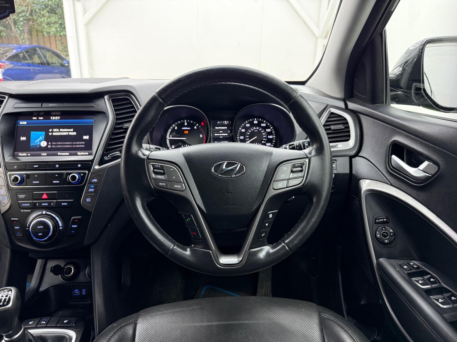 Used Hyundai Santa Fe for sale - 77237909: Photo 36