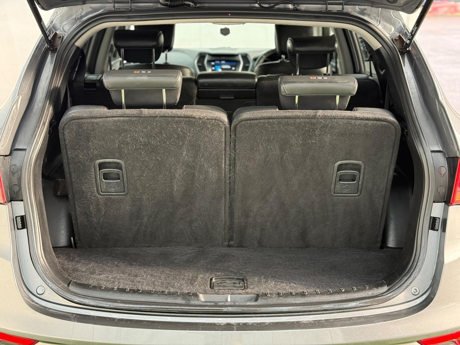 Used Hyundai Santa Fe for sale - 77237909: Photo 8