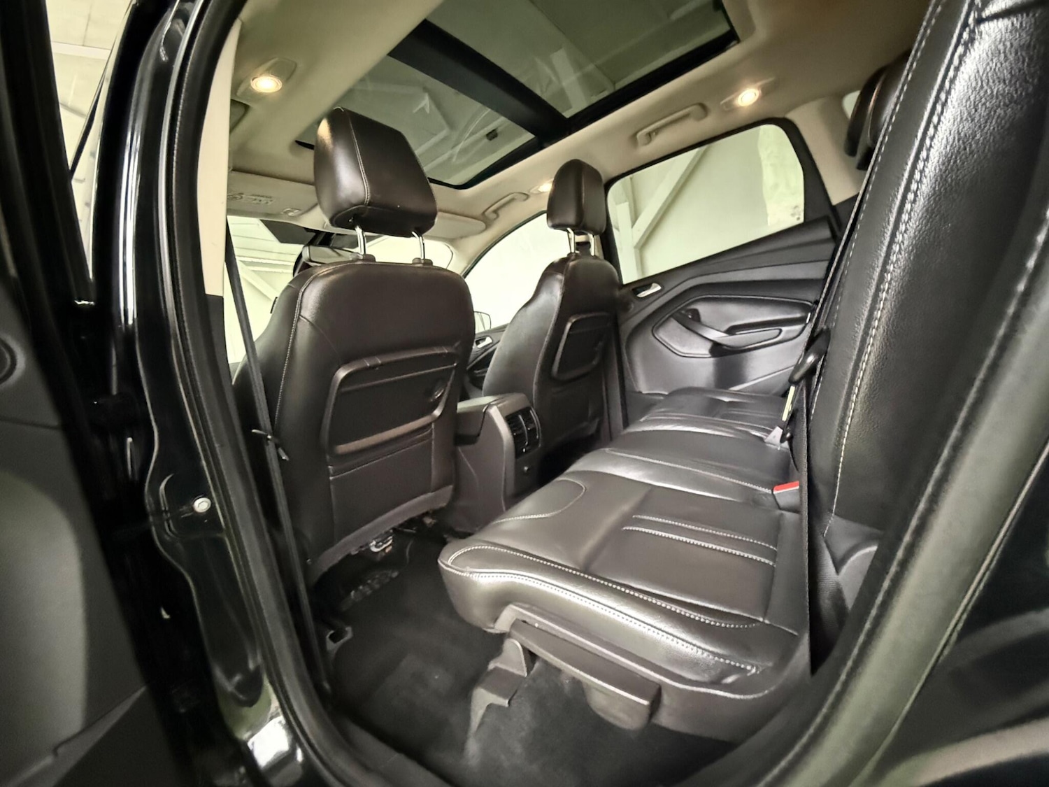 Used Ford Kuga 2015 for sale - 77067256: Photo 25