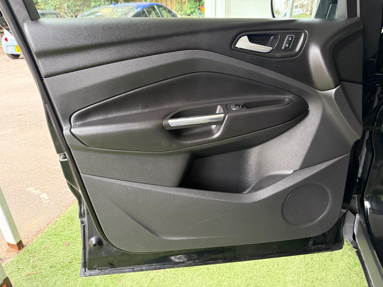 Used Ford Kuga 2015 for sale - 77067256: Photo 28