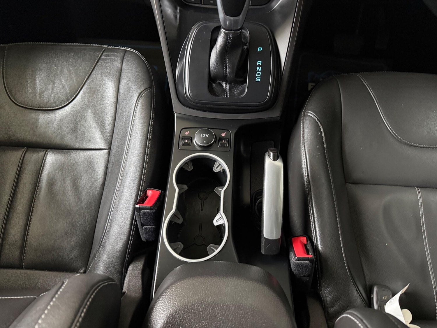 Used Ford Kuga 2015 for sale - 77067256: Photo 32