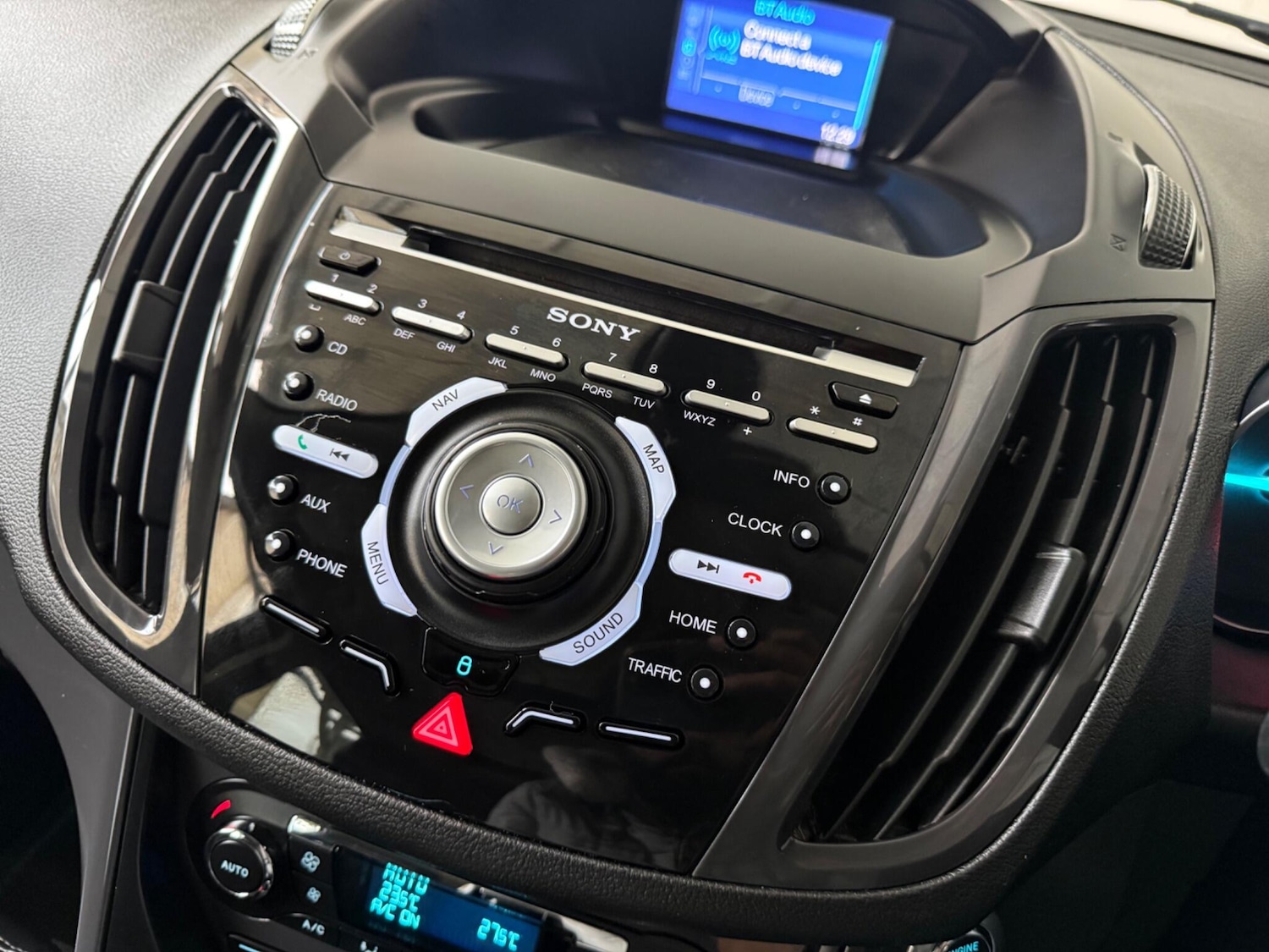 Used Ford Kuga 2015 for sale - 77067256: Photo 49