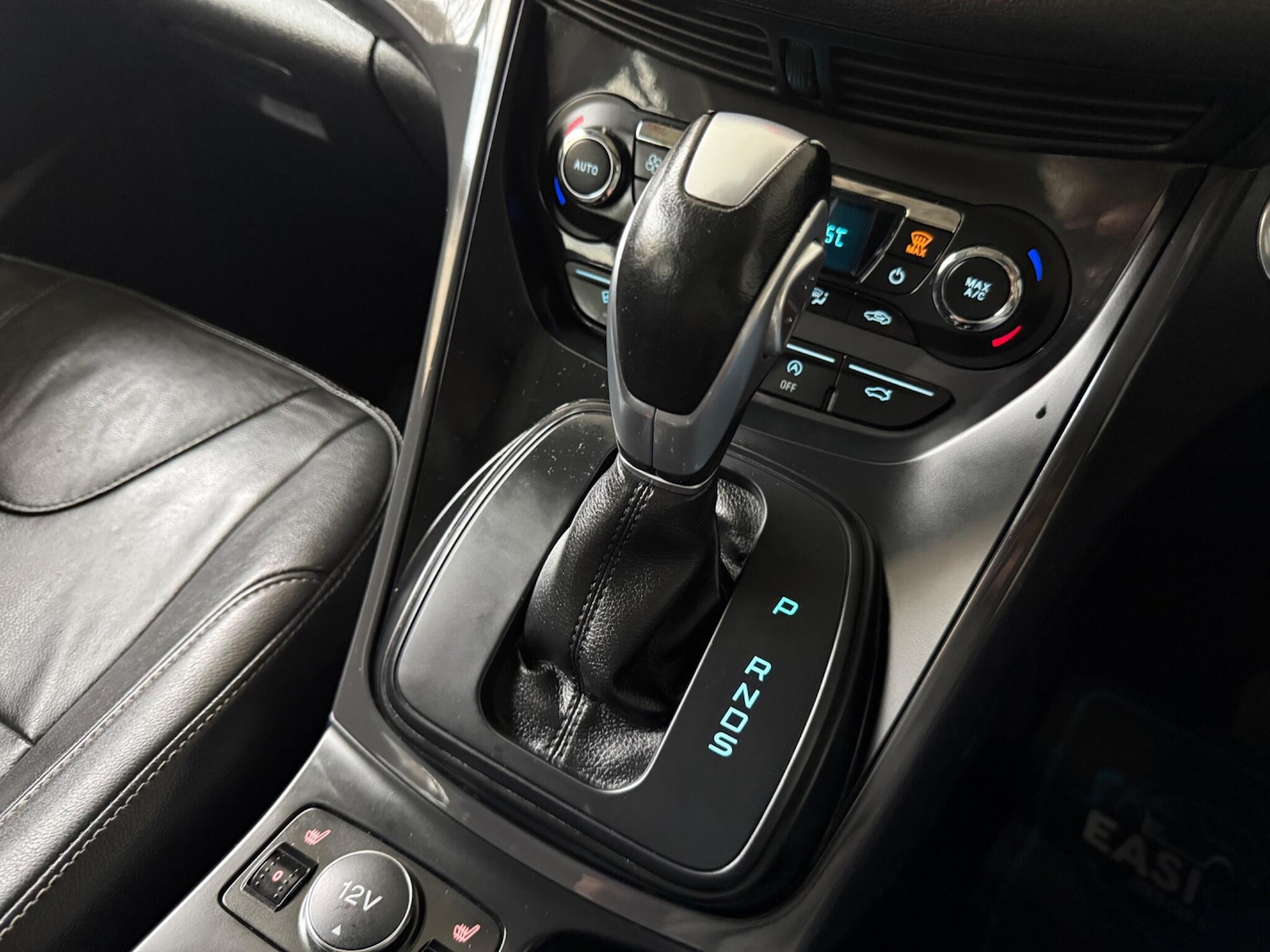 Used Ford Kuga 2015 for sale - 77067256: Photo 51