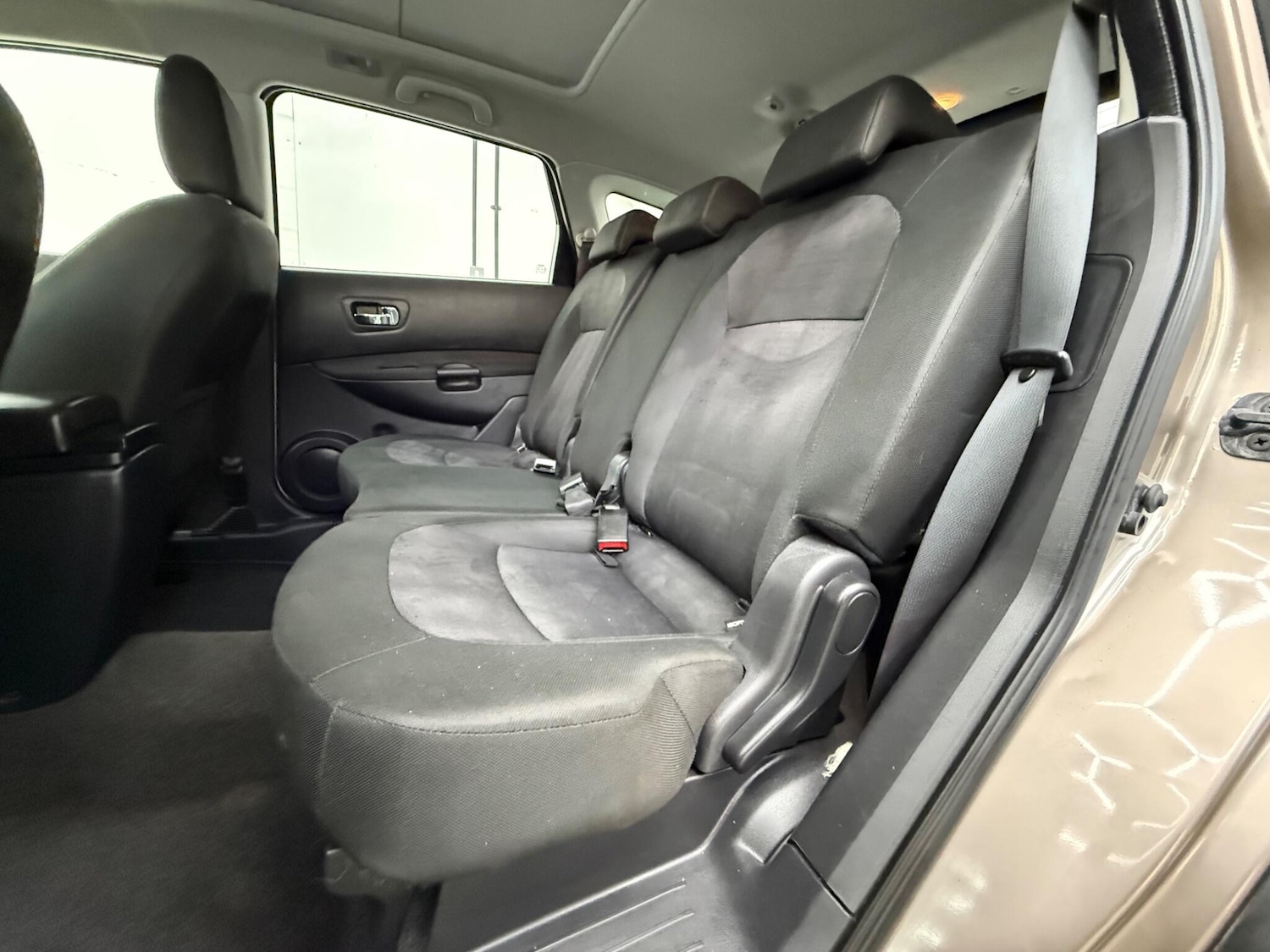 Used Nissan Qashqai+2 for sale - 77684083: Photo 25