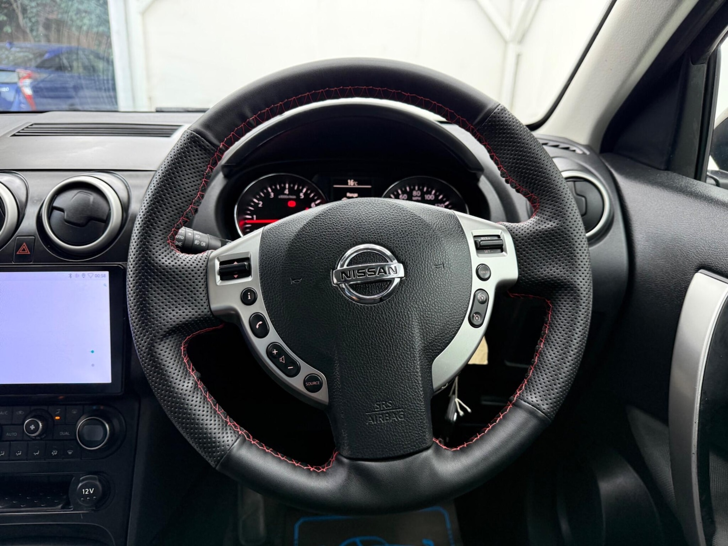 Used Nissan Qashqai+2 for sale - 77684083: Photo 36