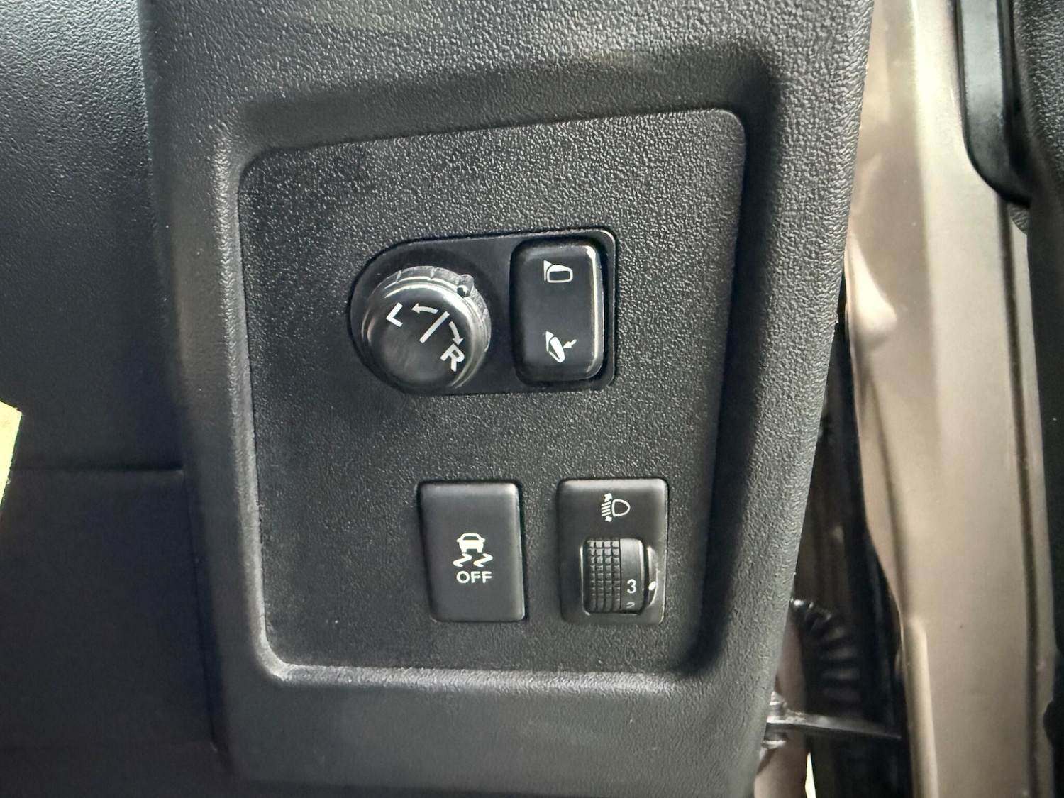 Used Nissan Qashqai+2 for sale - 77684083: Photo 46