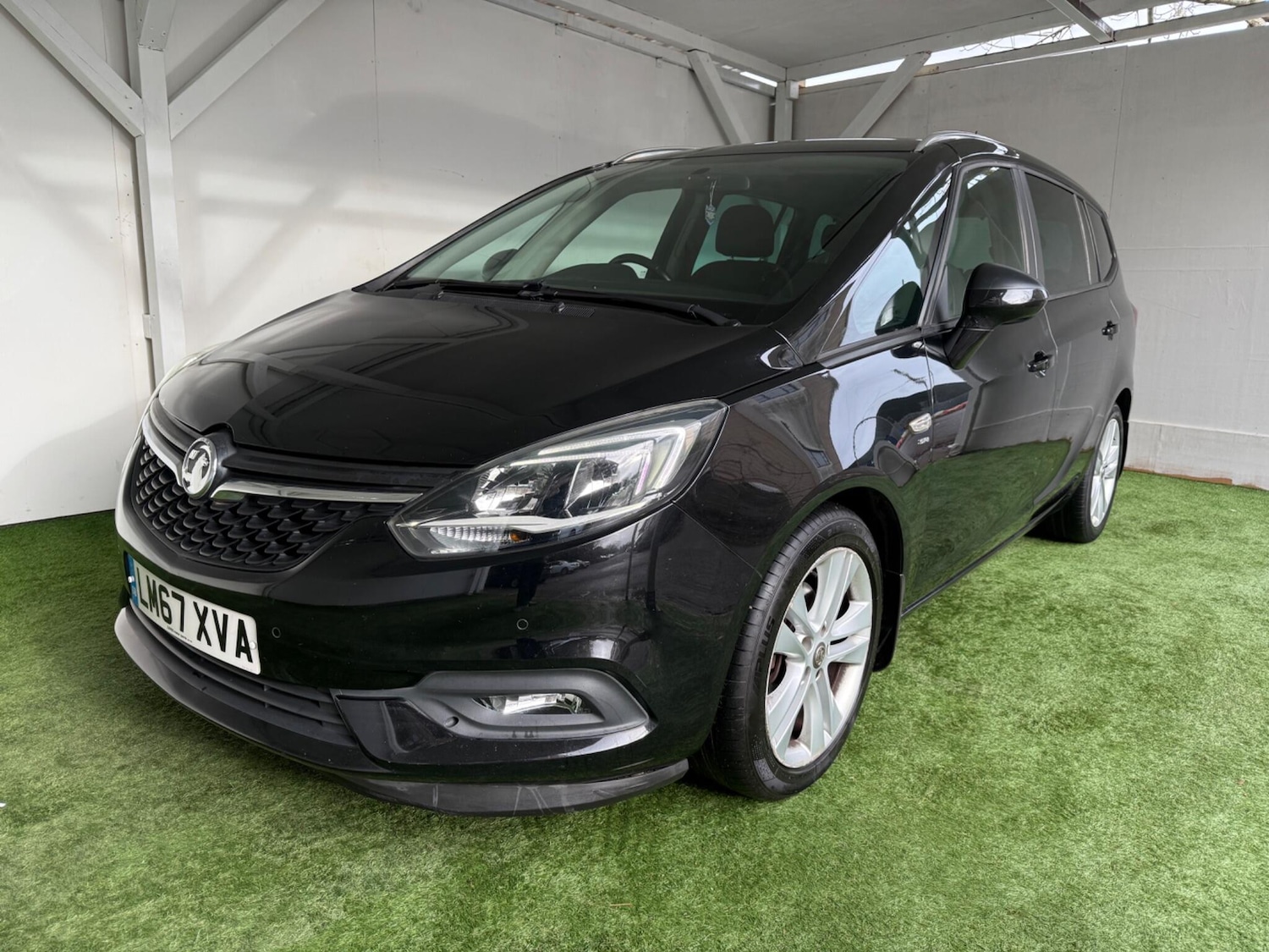 Used Vauxhall Zafira 2017 for sale - 76865749: Photo 11