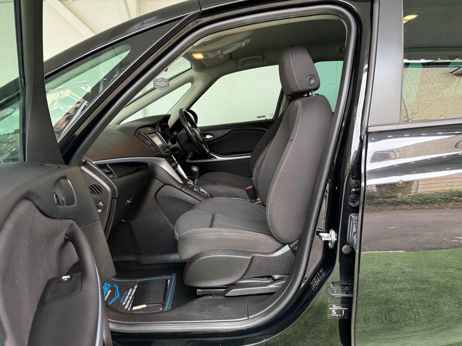 Used Vauxhall Zafira 2017 for sale - 76865749: Photo 29