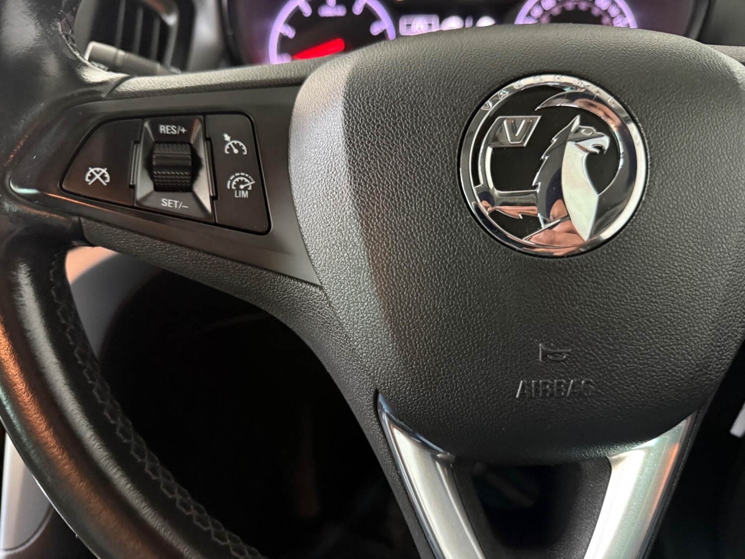 Used Vauxhall Zafira 2017 for sale - 76865749: Photo 38