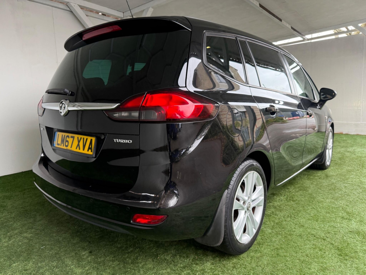 Used Vauxhall Zafira 2017 for sale - 76865749: Photo 6
