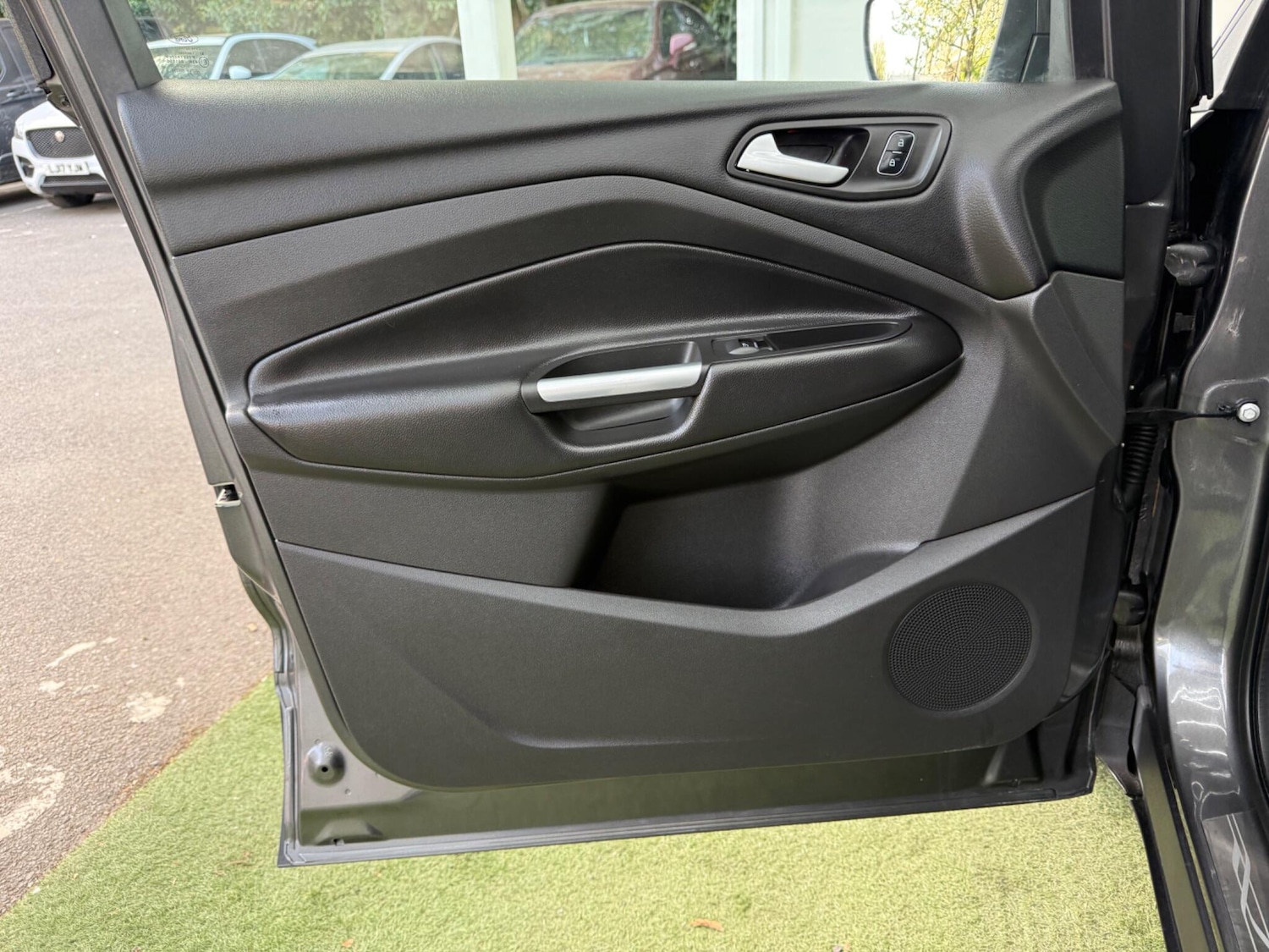 Used Ford Kuga 2018 for sale - 78184889: Photo 29