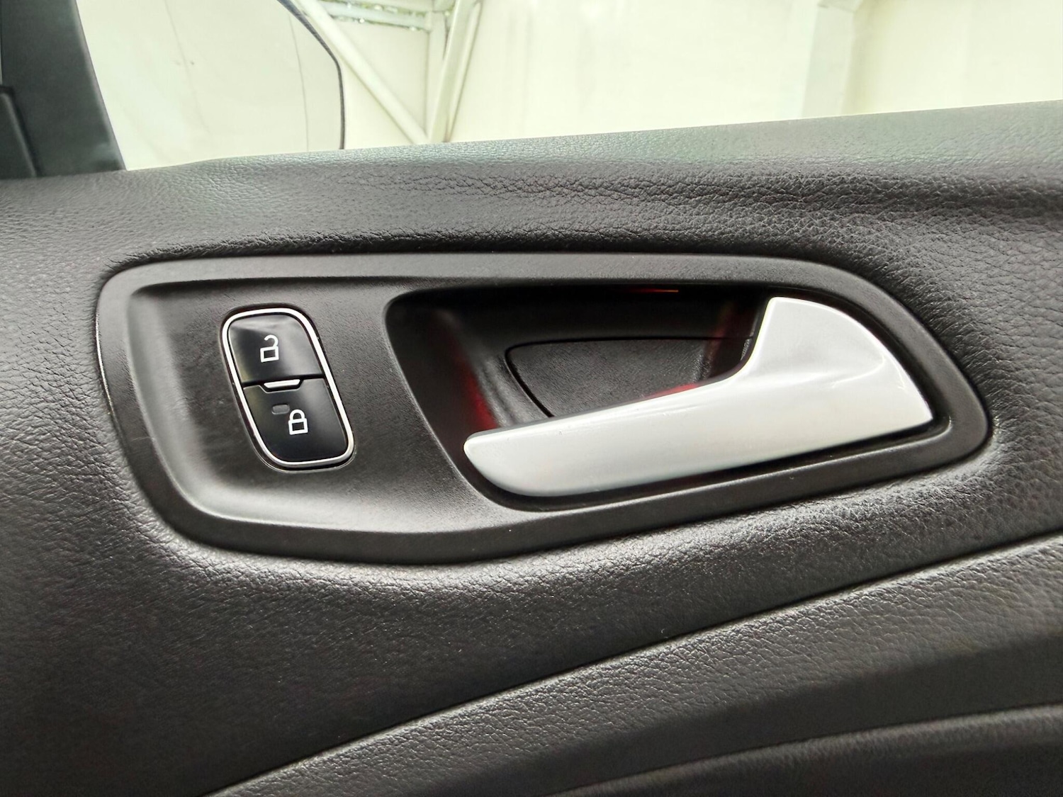 Used Ford Kuga 2018 for sale - 78184889: Photo 43