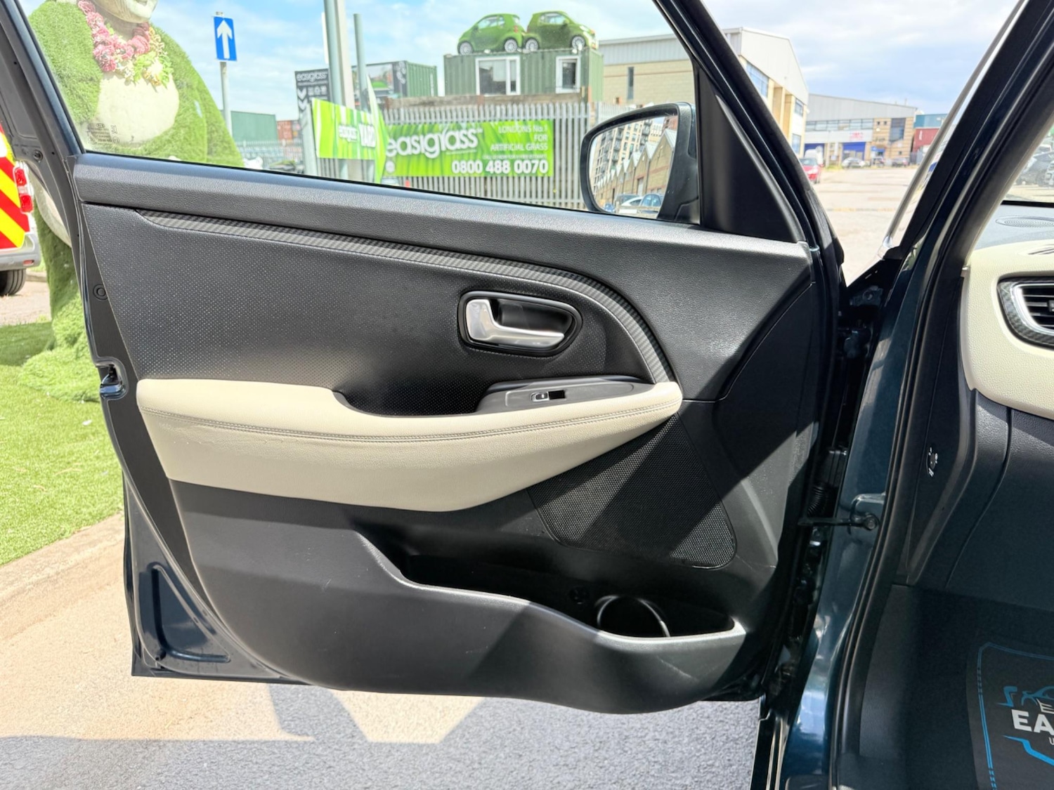 Vehicle 27