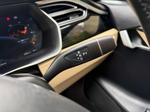 Used Tesla Model S 2016 for sale - 74419267: Photo 39