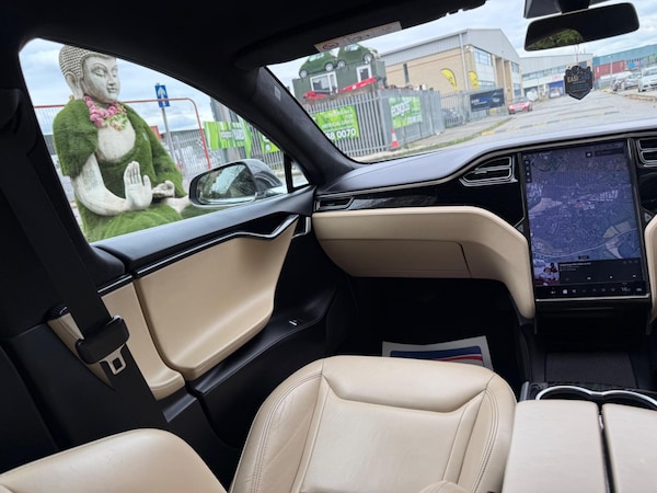 Used Tesla Model S 2016 for sale - 74419267: Photo 40