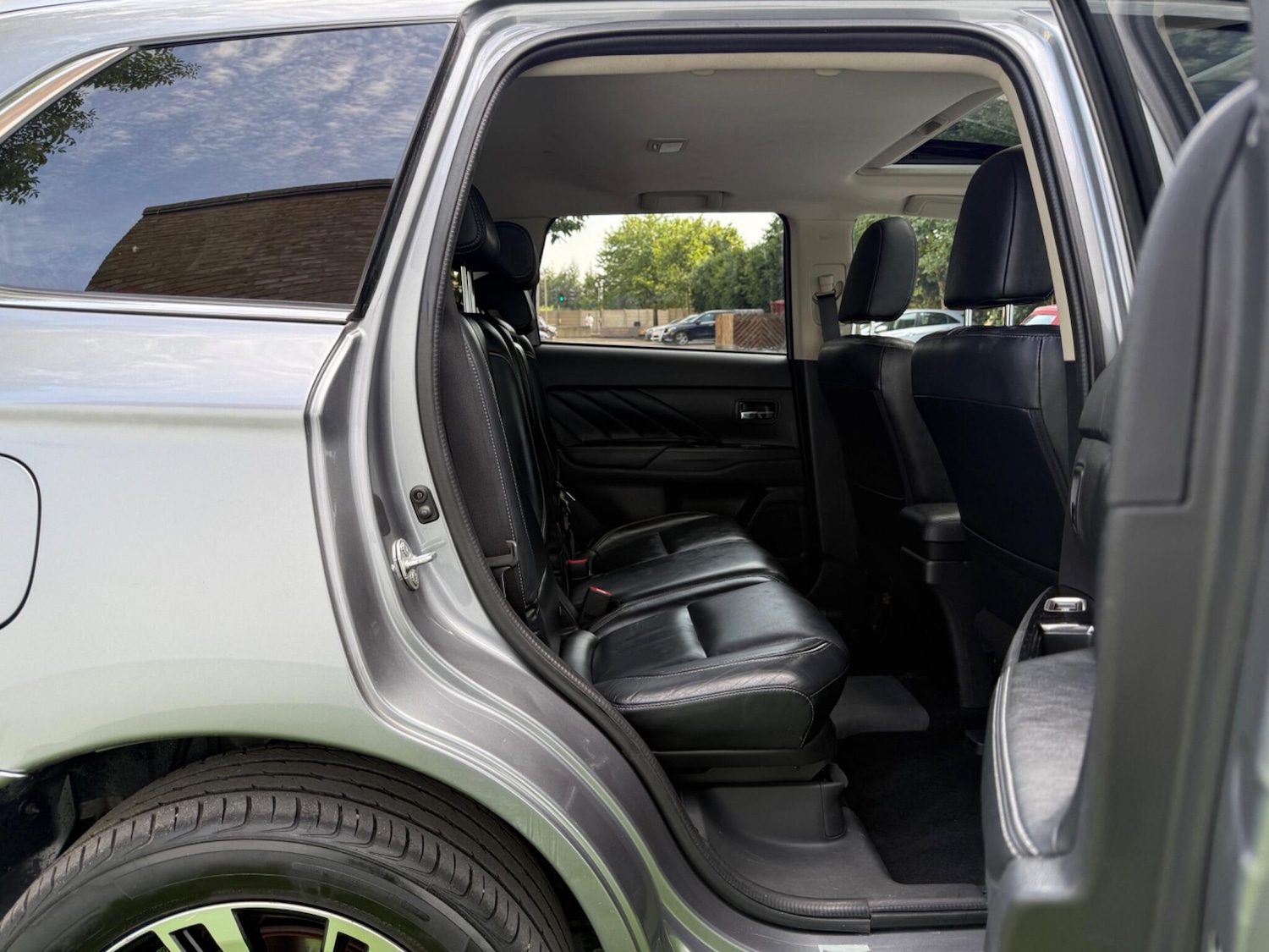 Used Mitsubishi Outlander for sale - 77216190: Photo 19