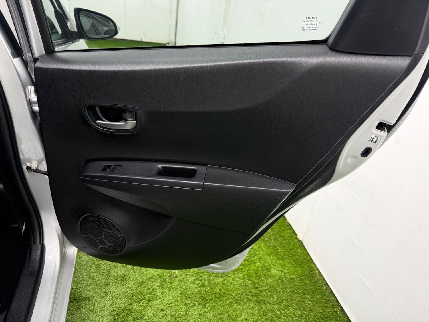 Used Toyota Yaris 2014 for sale - 77291572: Photo 20