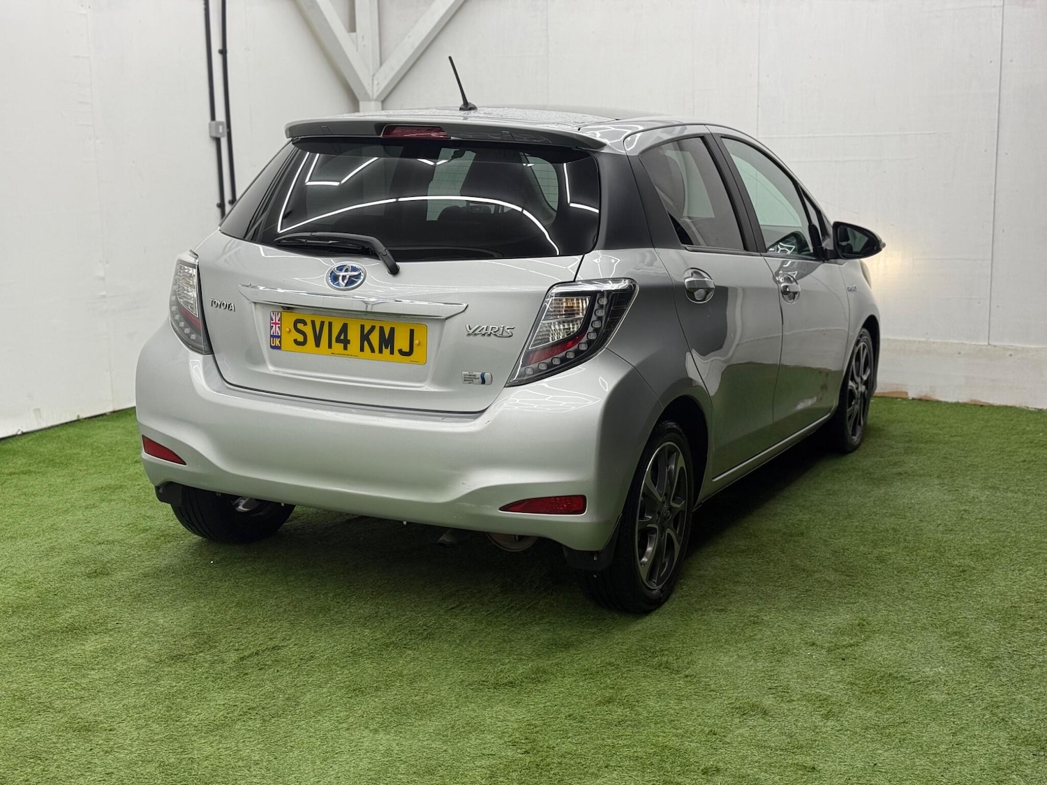 Used Toyota Yaris 2014 for sale - 77291572: Photo 5