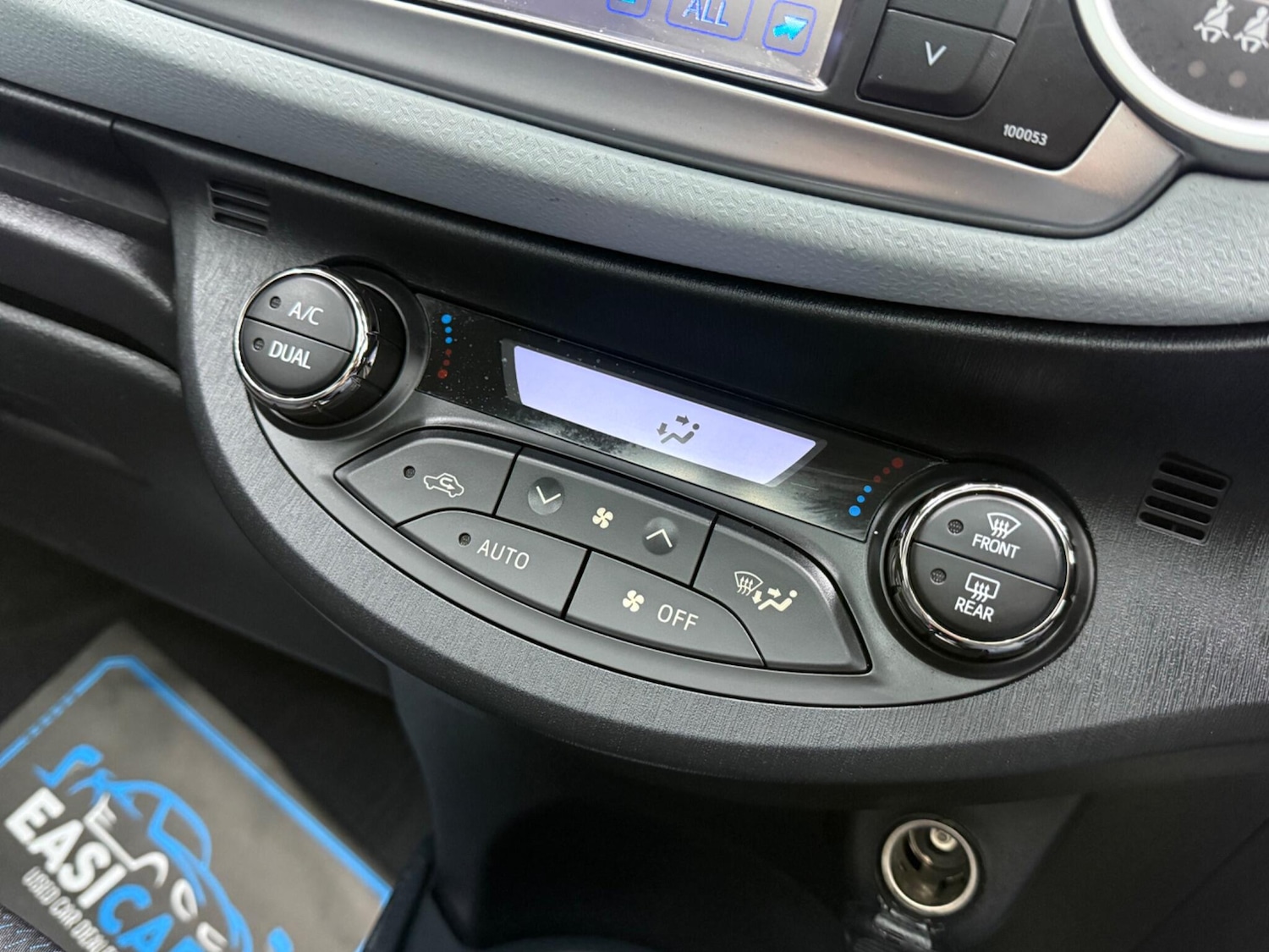 Used Toyota Yaris 2014 for sale - 77291572: Photo 52