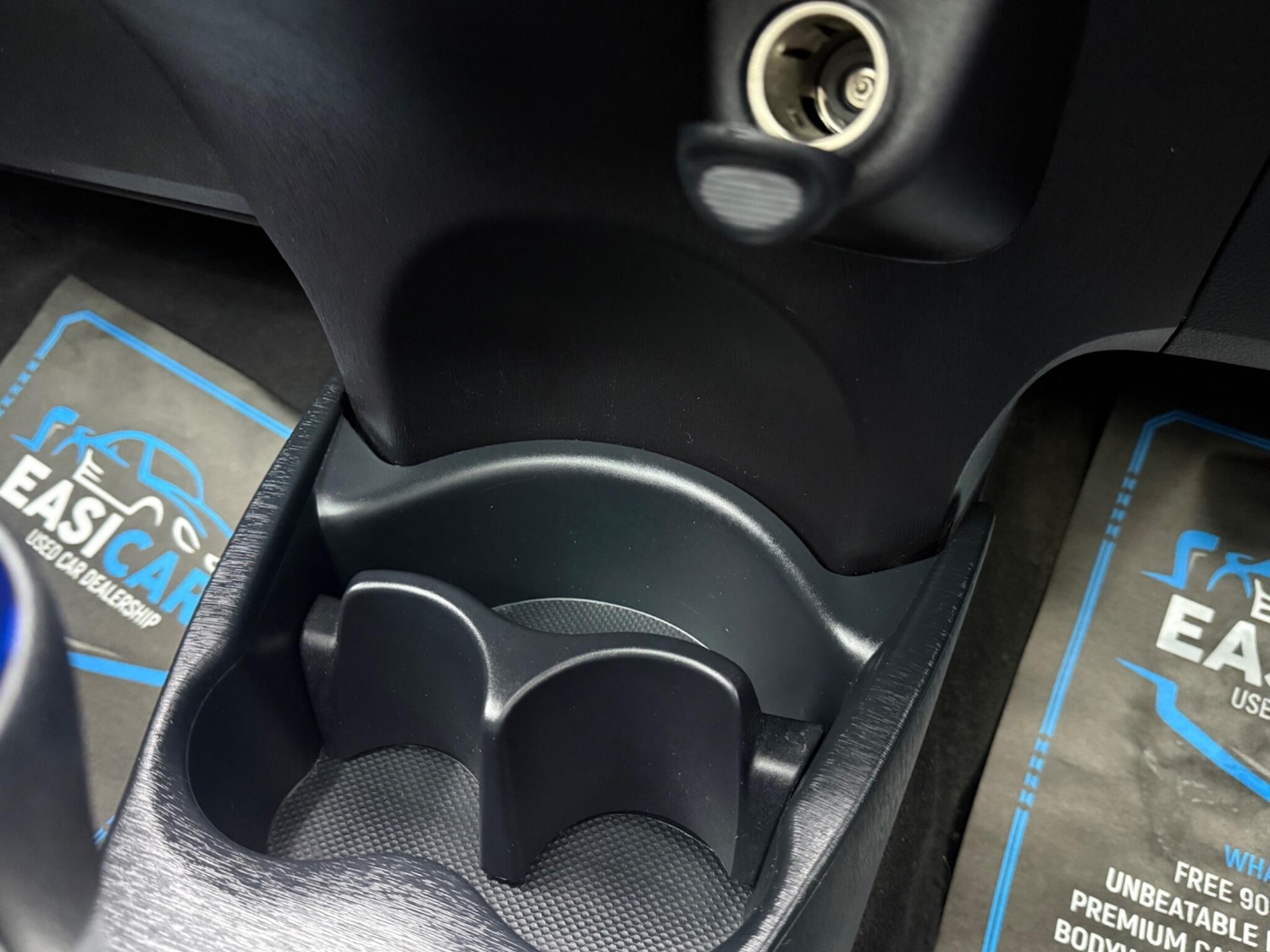 Used Toyota Yaris 2014 for sale - 77291572: Photo 53