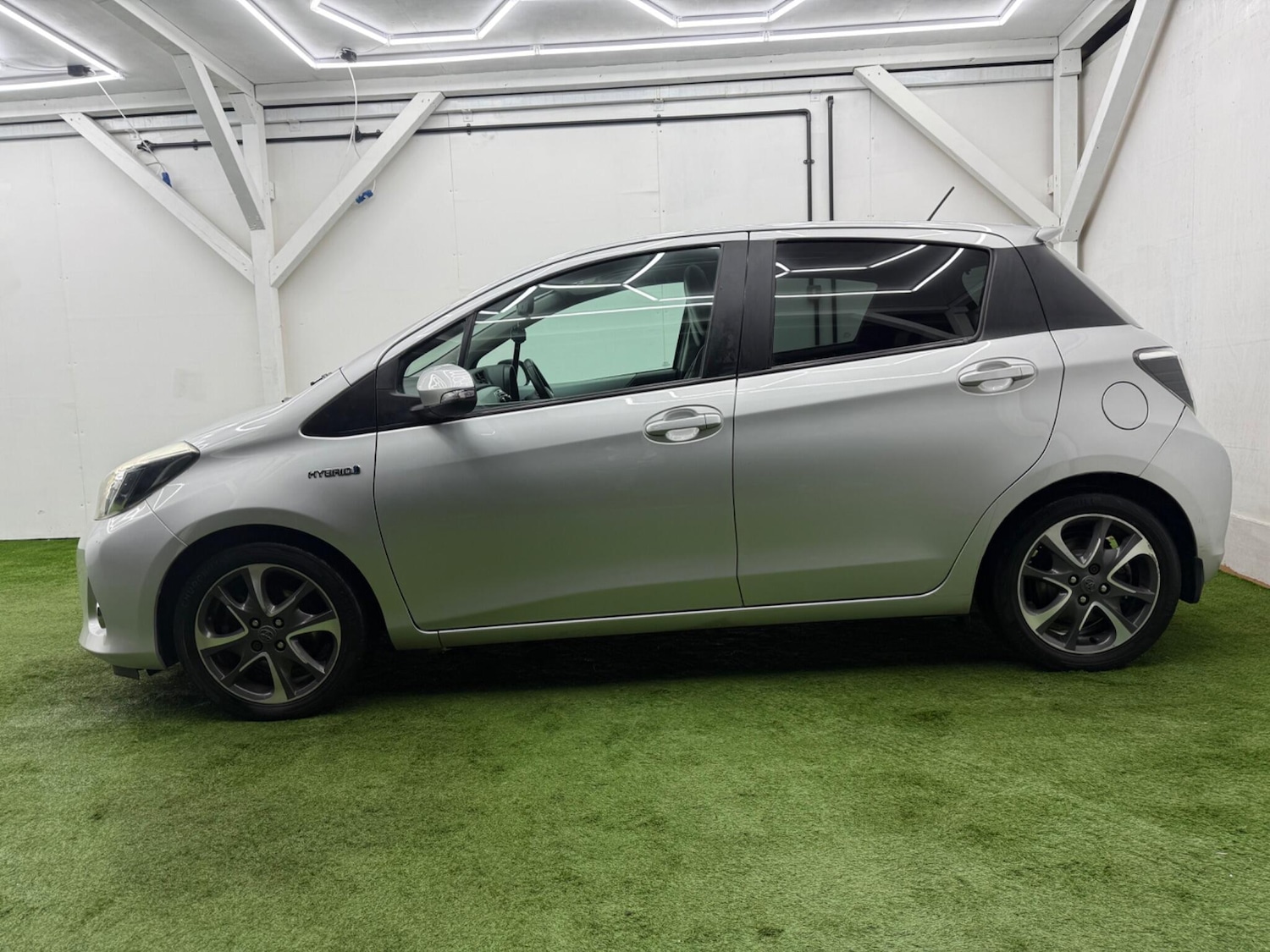 Used Toyota Yaris 2014 for sale - 77291572: Photo 9