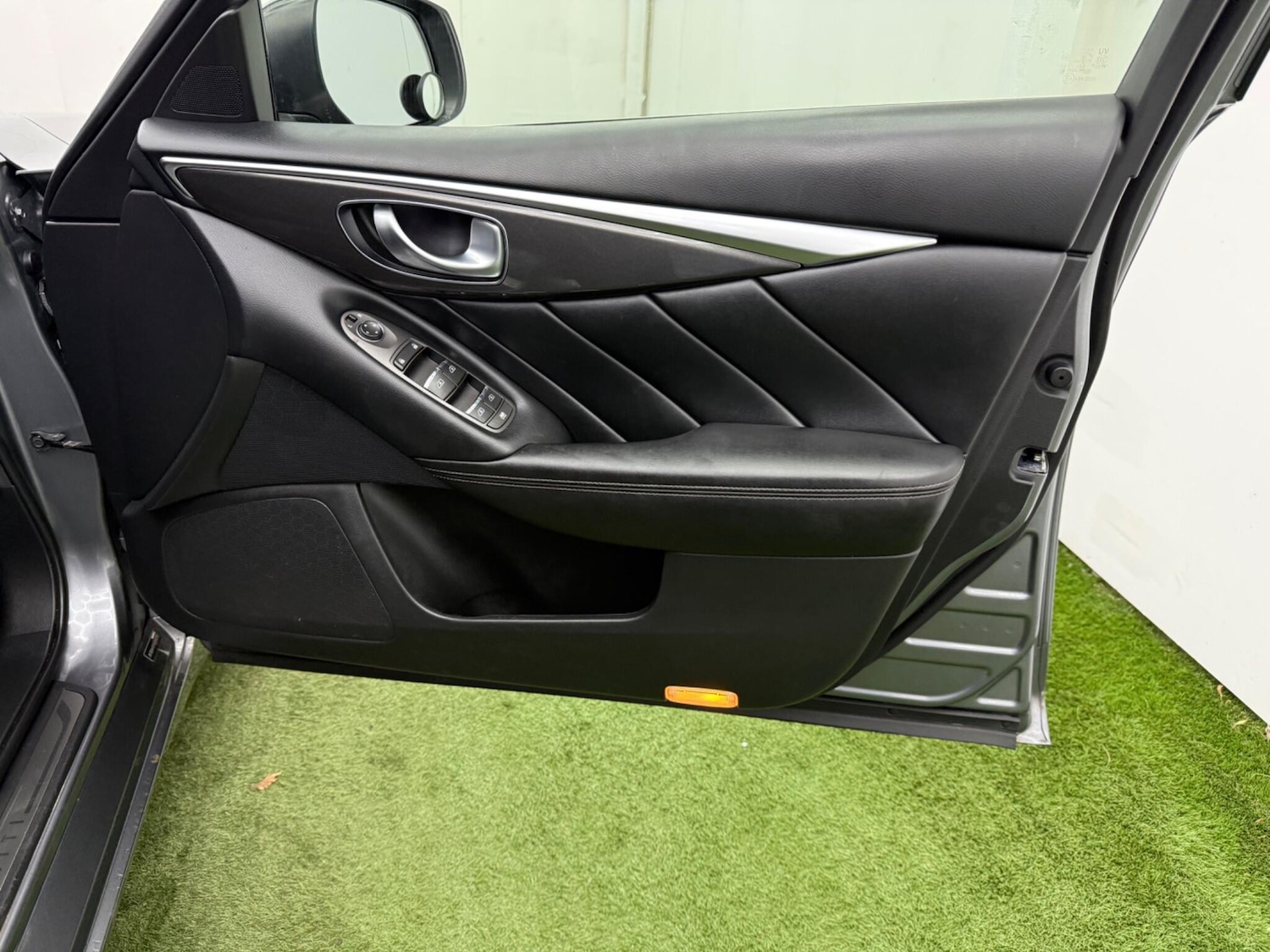 Used Infiniti Q50 2017 for sale - 78148193: Photo 18