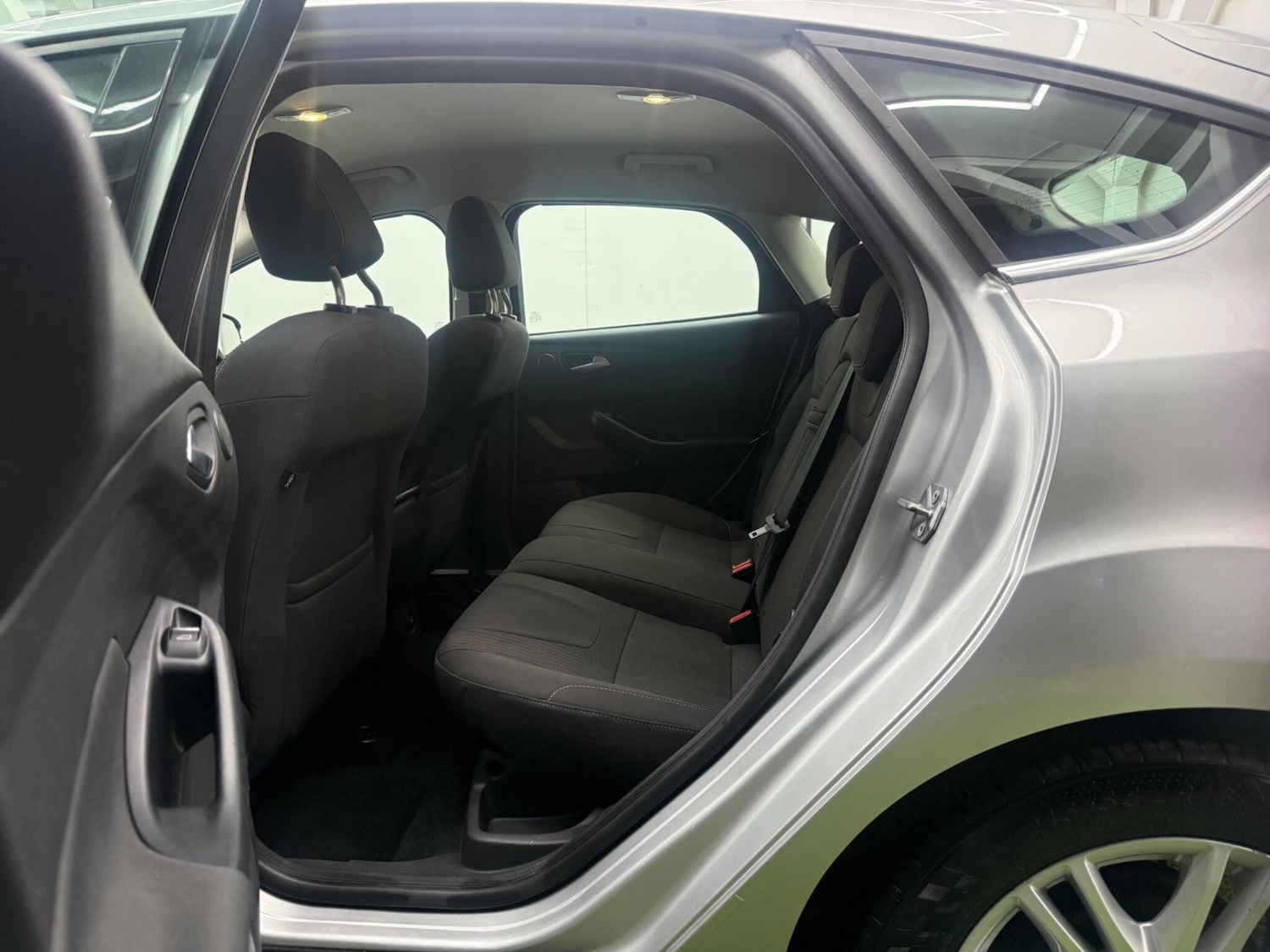 Used Ford Focus 2012 for sale - 77344521: Photo 22