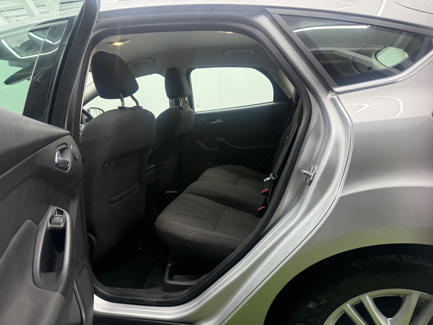 Used Ford Focus 2012 for sale - 77344521: Photo 23