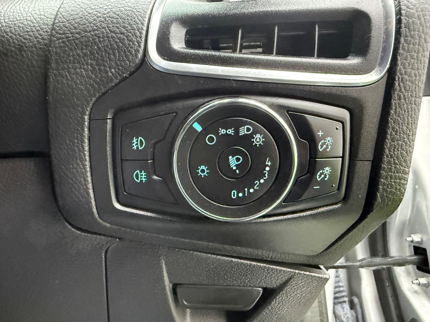 Used Ford Focus 2012 for sale - 77344521: Photo 43