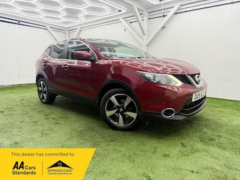 Used Nissan Qashqai 2015 for sale - 77203093: Photo